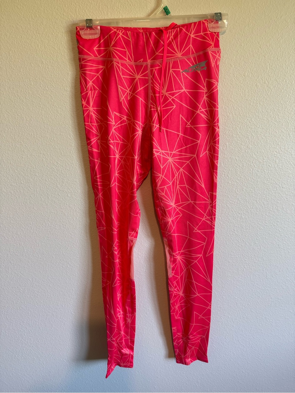 Altra Running Tights - Hot Pink Geometric Print XS